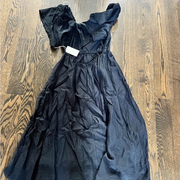 Women’s a new day linen dress - Picture 2 of 3